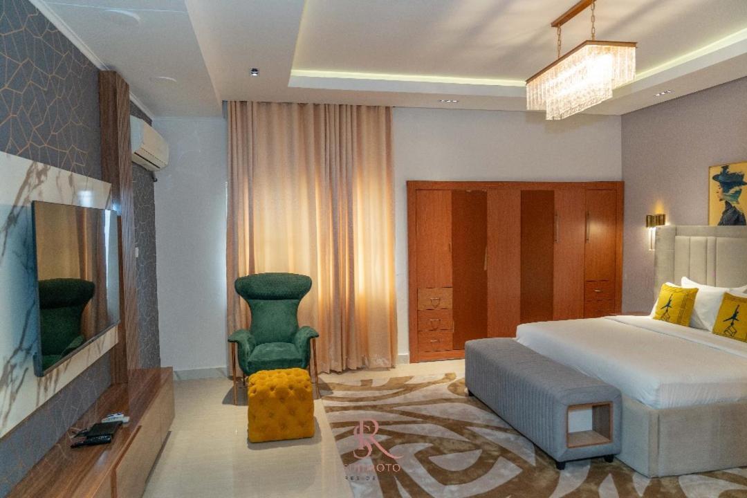 Sujimoto Residences Macdonald Lagos Dış mekan fotoğraf