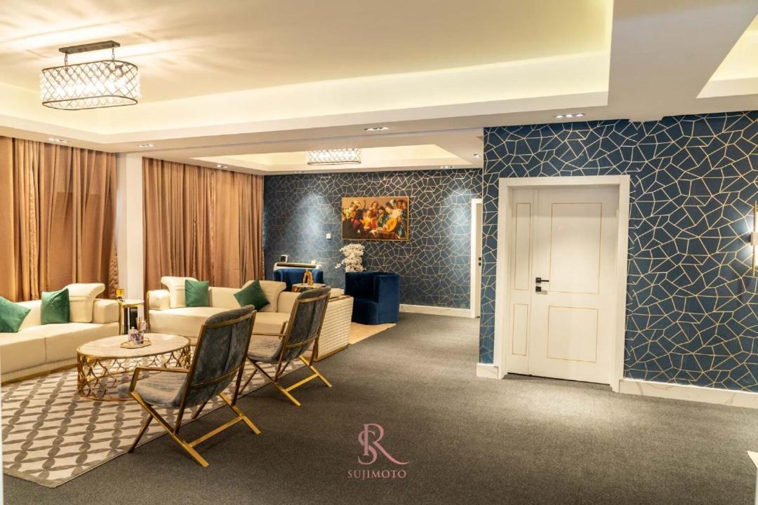 Sujimoto Residences Macdonald Lagos Dış mekan fotoğraf