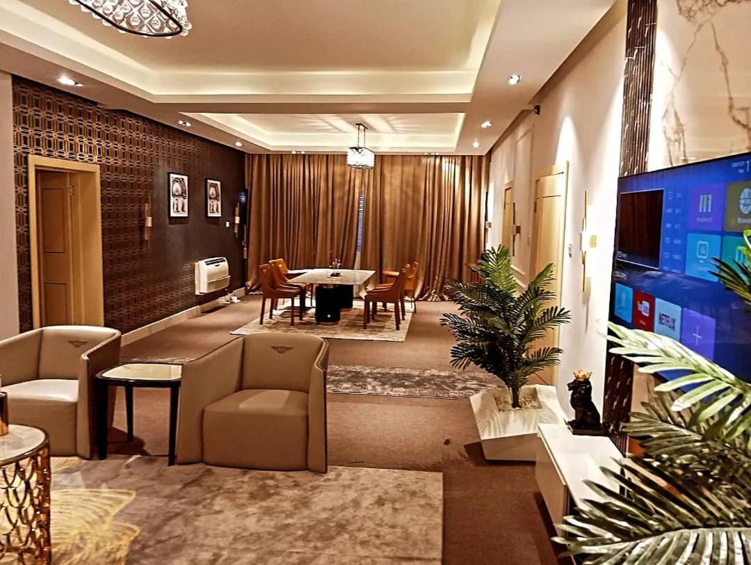 Sujimoto Residences Macdonald Lagos Dış mekan fotoğraf