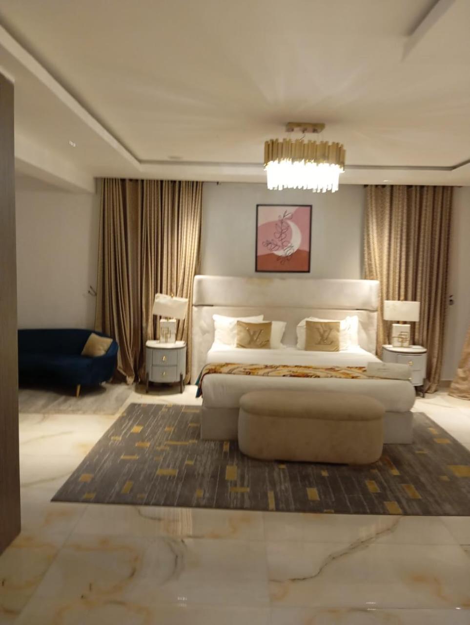 Sujimoto Residences Macdonald Lagos Dış mekan fotoğraf